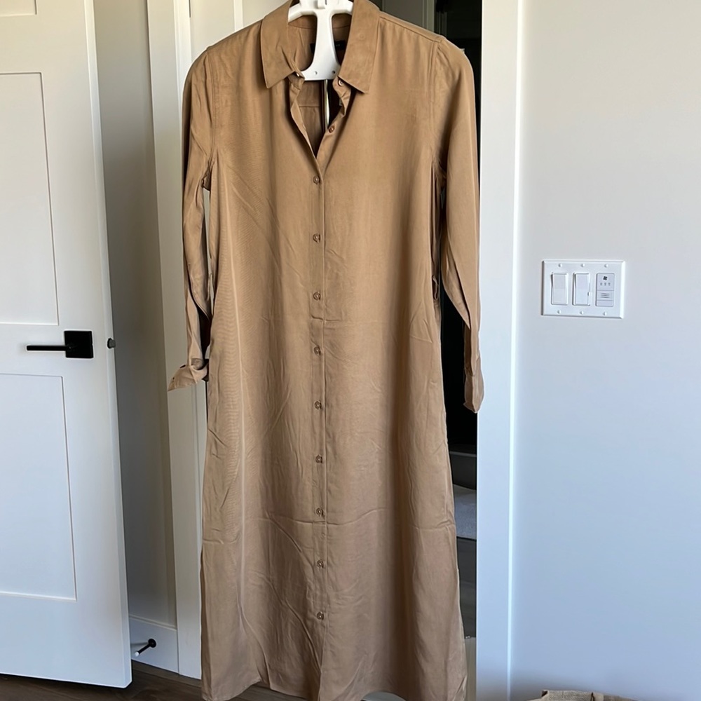 Banana Republic shirt dress size M